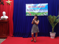 Hình ảnh Hội thi hát karaoke - Kỷ niệm ngày Phụ nữ VN 20/10, năm học 2014-2015