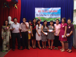 Hình ảnh Hội thi hát karaoke - Kỷ niệm ngày Phụ nữ VN 20/10, năm học 2014-2015