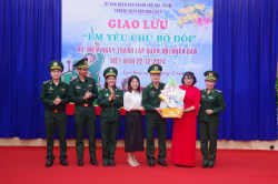 Hình ảnh Giao lưu "Em yêu chú bộ đội" nhân kỷ niệm nagyf thành lập Quân đội nhân dân Việt Nam 22/12/2024