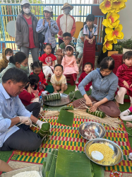 Hình ảnh HOẠT ĐỘNG THI GÓI BÁNH CHƯNG, BÁNH TÉT - TẾT BÍNH NGỌ 2026