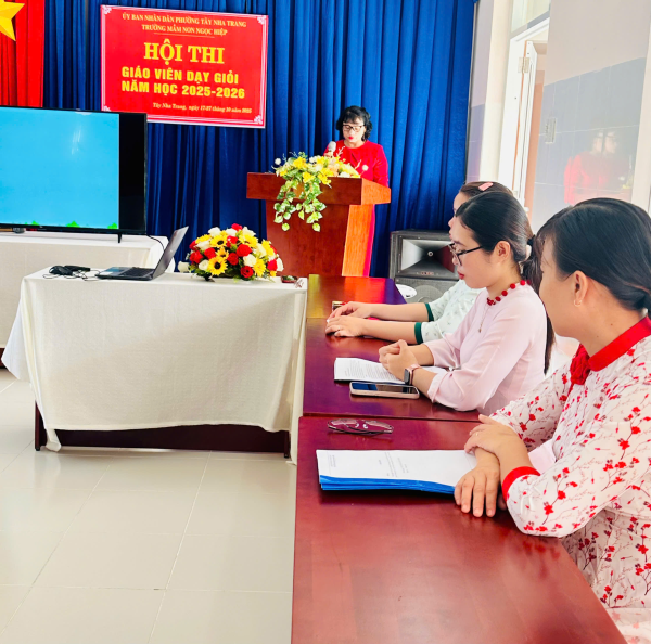 KHAI MẠC HỘI THI “GIÁO VIÊN DẠY GIỎI” CẤP TRƯỜNG, NĂM HỌC 2025 - 2026
