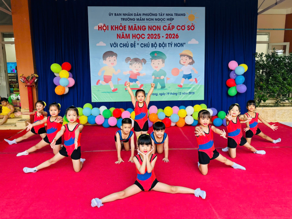 "HỘI KHỎE MĂNG NON" CẤP CƠ SỞ, NĂM HỌC 2025 - 2026 VỚI CHỦ ĐỀ “CHÚ BỘ ĐỘI TÝ HON”