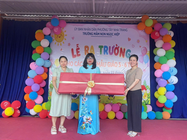 TRƯỜNG MẦM NON NGỌC HIỆP  TỔ CHỨC LỄ RA TRƯỜNG CHO CÁC CHÁU  KHỐI MẪU GIÁO 5-6 TUỔI, NĂM HỌC 2025 - 2026