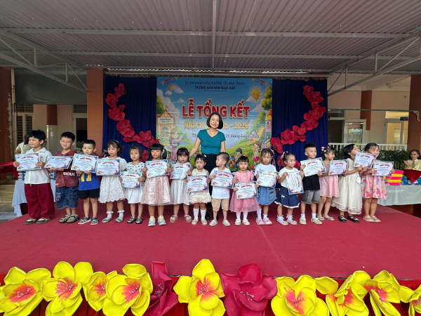 TRƯỜNG MẦM NON NGỌC HIỆP TỔ CHỨC  LỄ TỔNG KẾT NĂM HỌC 2025 - 2026